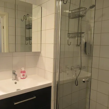 Housing - Kirkebakken 8 *
