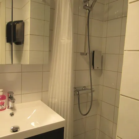 Housing - Kirkebakken 8 *
